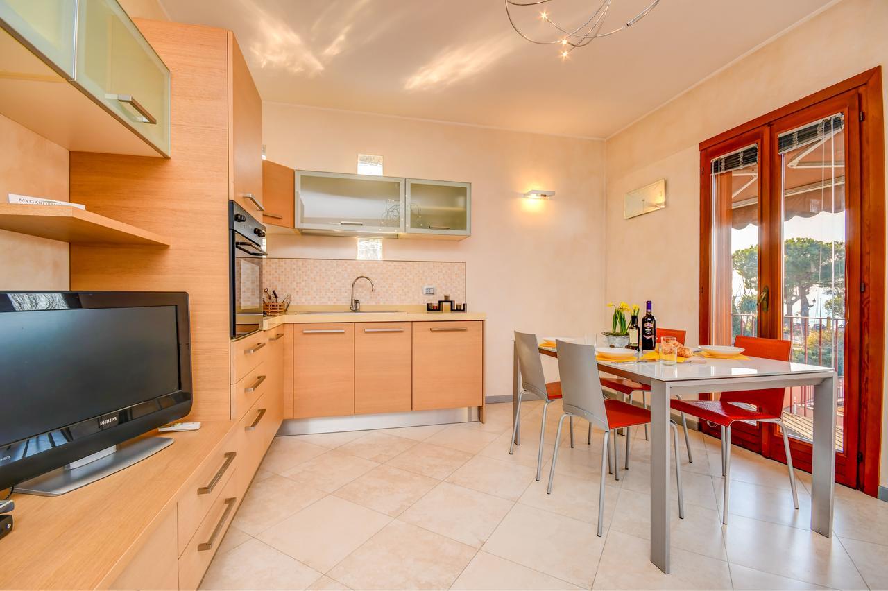Barcone 1 Apartamento Sirmione Exterior foto